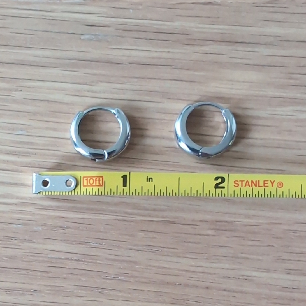 Sterling Silver Huggies